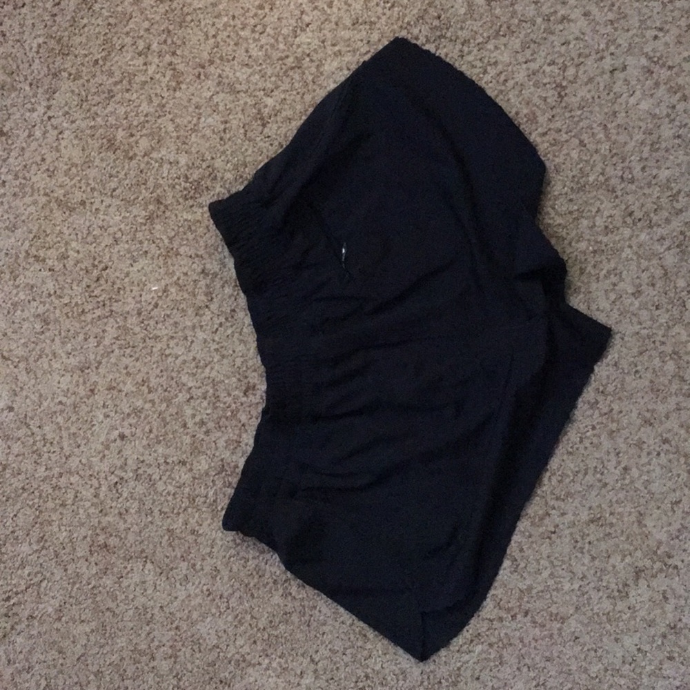 Lululemon Will the Wave surf Shorts 2.5 inch - Picture 8 of 9